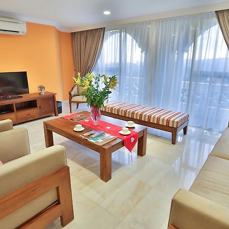 Kapitan Hill @ Cempenai Parc Residences Bukit Damansara Eksteriør billede
