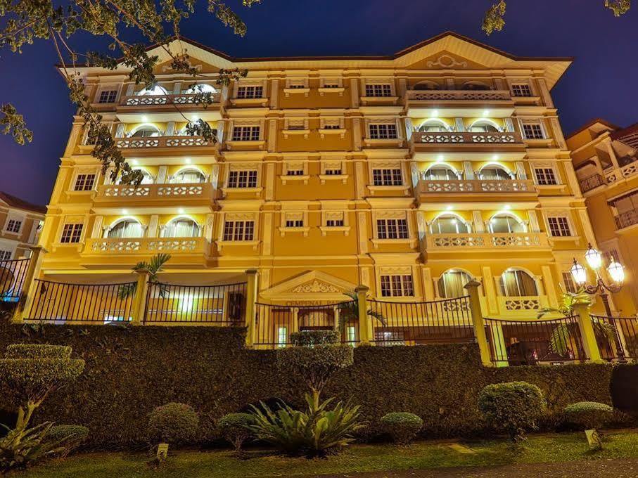 Kapitan Hill @ Cempenai Parc Residences Bukit Damansara Eksteriør billede